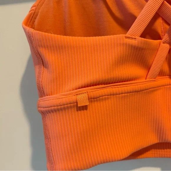 Lululemon Energy Longline Bra Ribbed Luxtreme *Medium Support, B-D Cups Size 6 - Picture 5 of 6